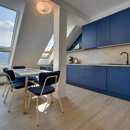 Invest Szklarska 800 A13